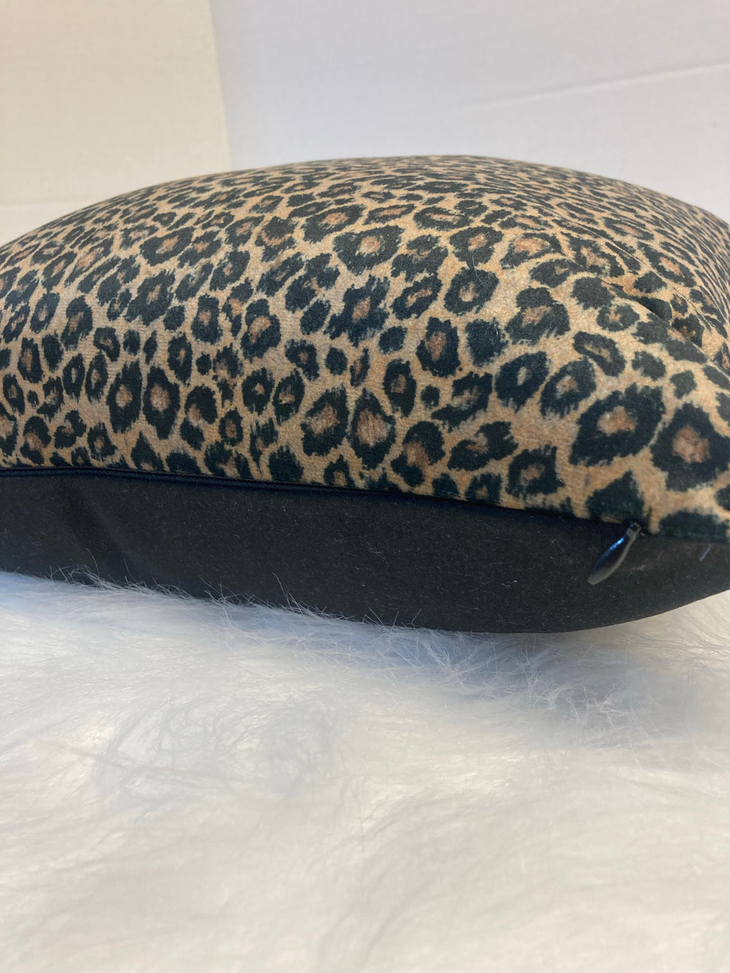 Harlequin designer velvet in leopard print 40x 40 cm cushion cover