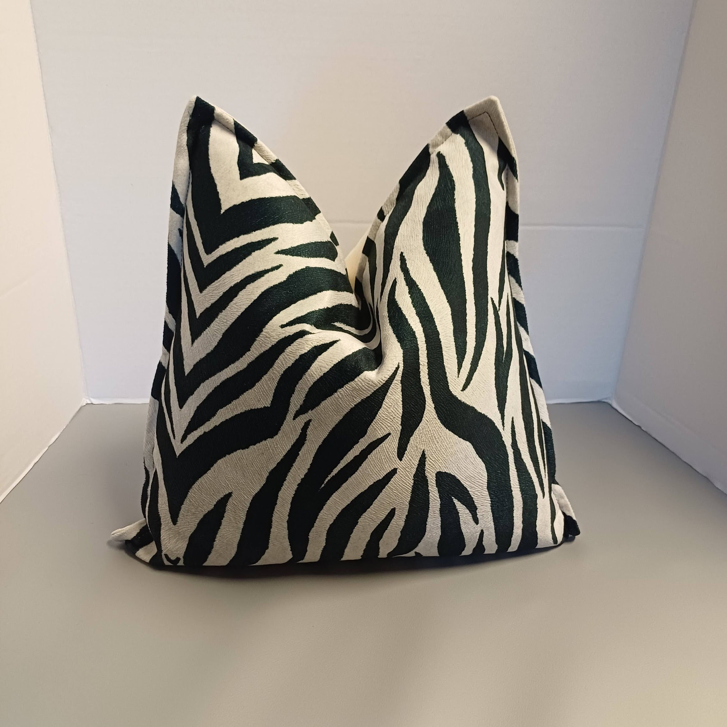 Zebra cushion luxury printed velvet cushion cover 40x40cm