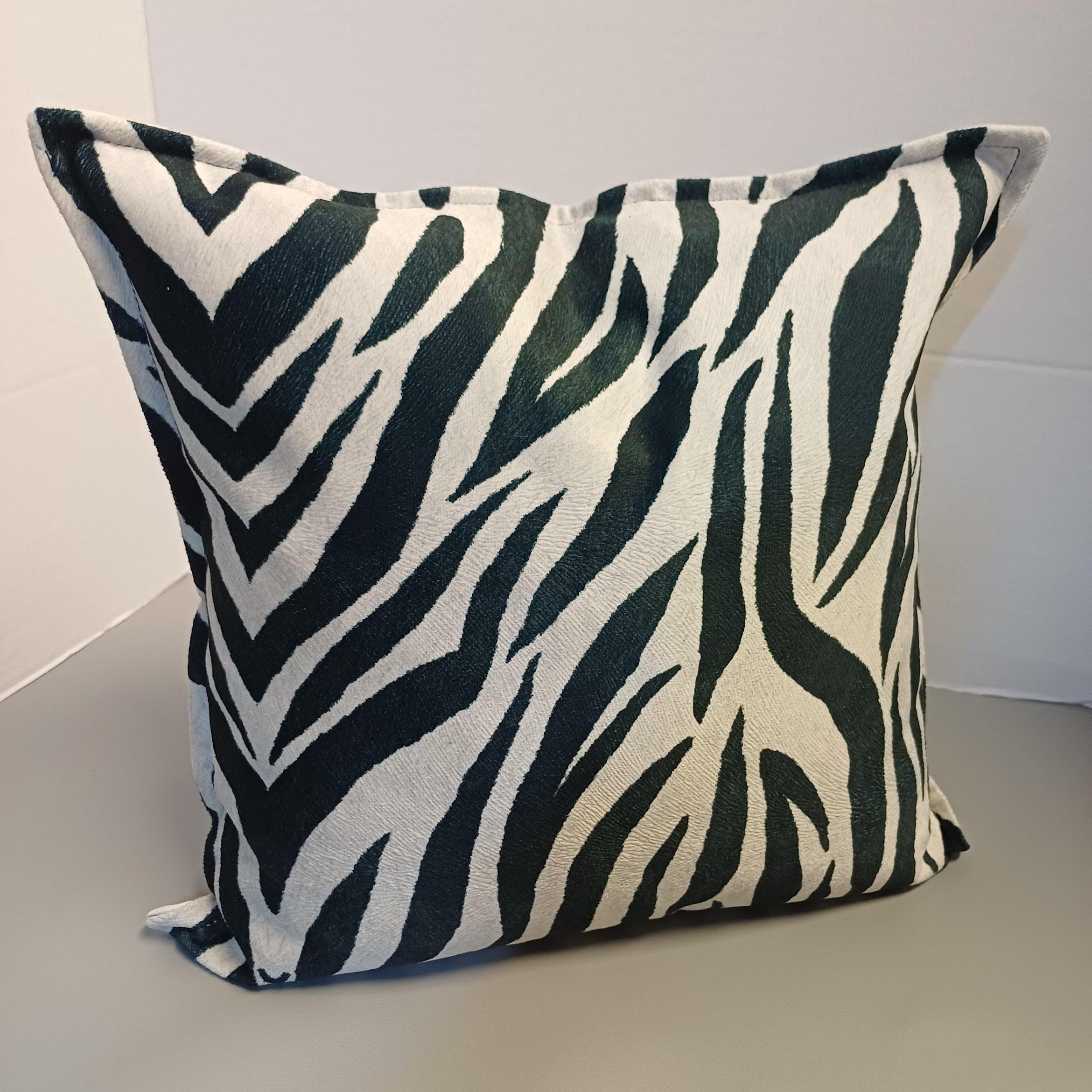 Zebra cushion luxury printed velvet cushion cover 40x40cm