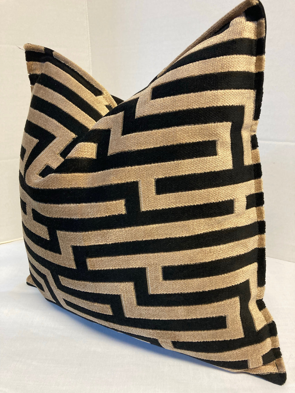Maze-cut Velvet Black and Gold Cushion Cover