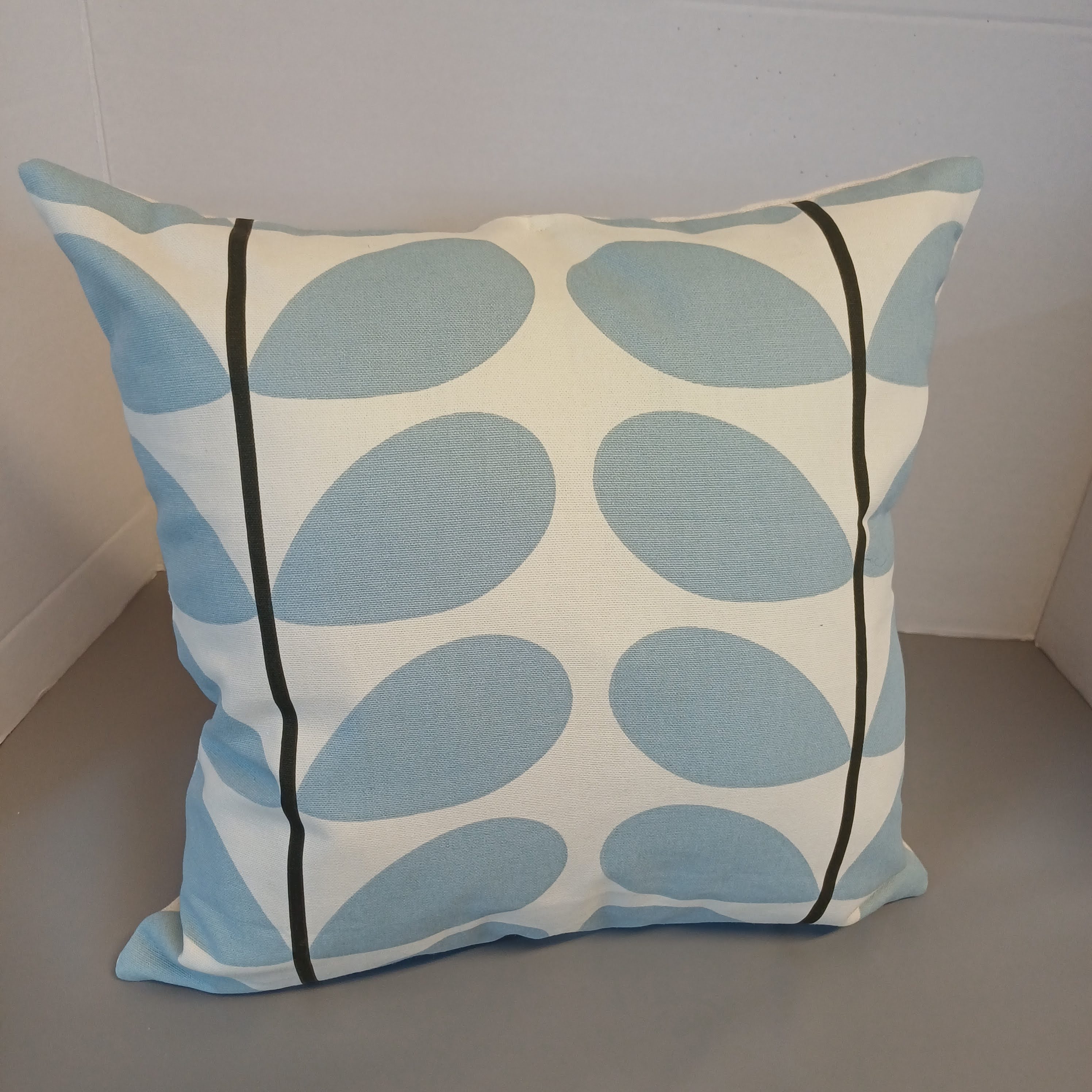 Baby Blue Large Stem Cushion Cover | 40x40cm