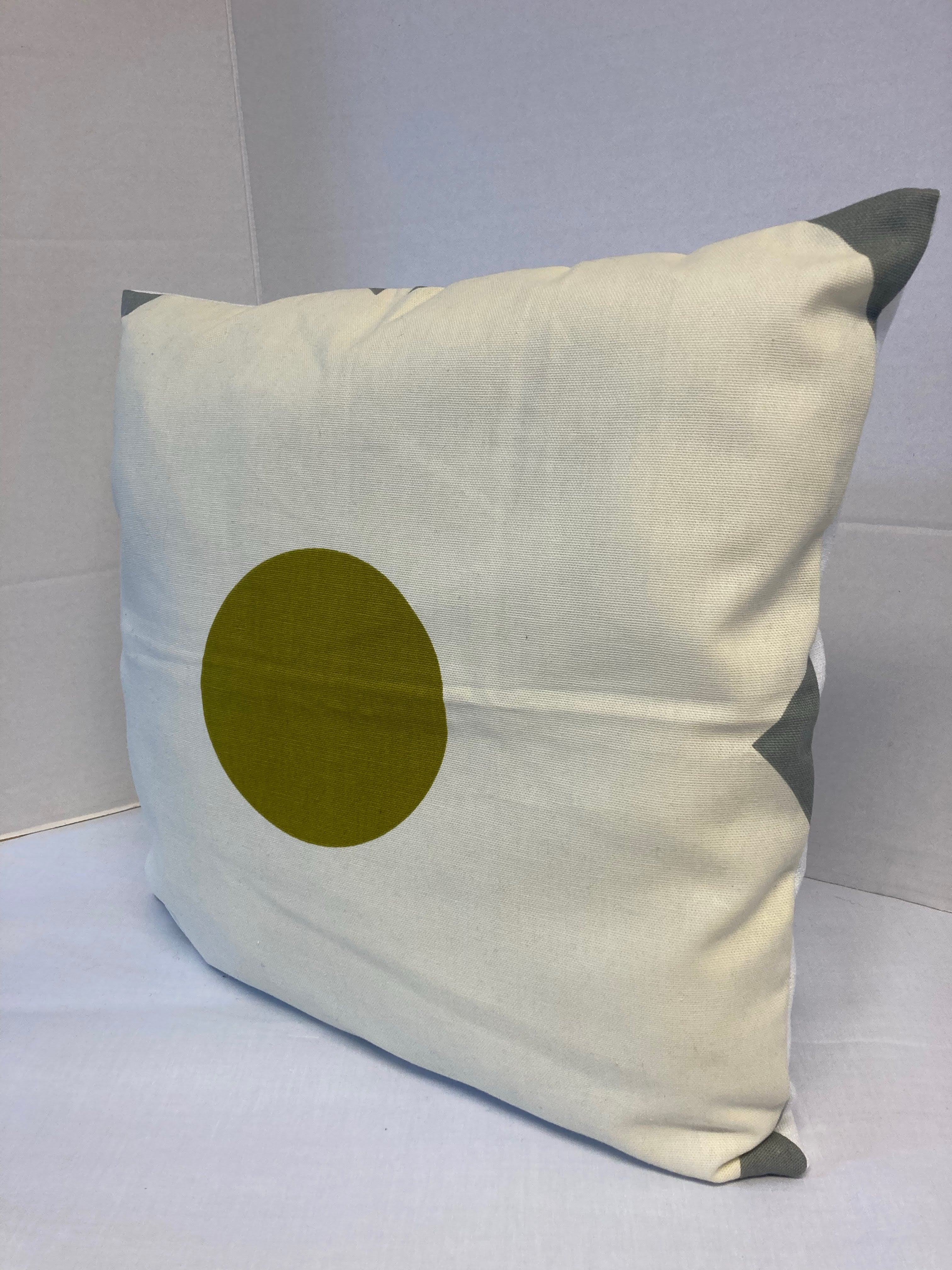 Orla Kiely Designer Minimalist -Flower Cushion Cover 40cm x 40cm